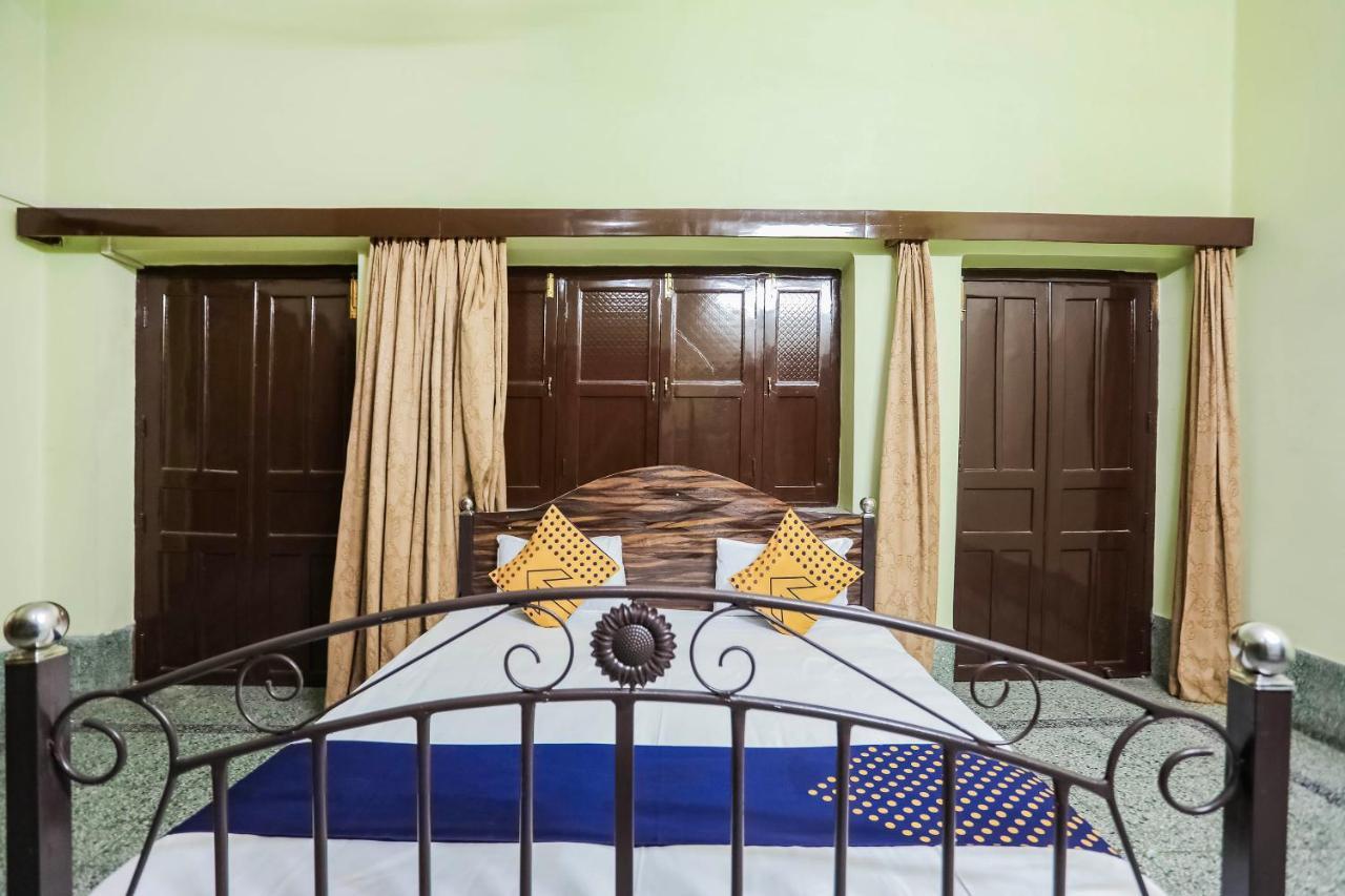 Spot On 64751 Hotel Shivani Palace Muthiganj 外观 照片