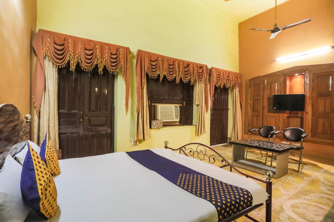 Spot On 64751 Hotel Shivani Palace Muthiganj 外观 照片
