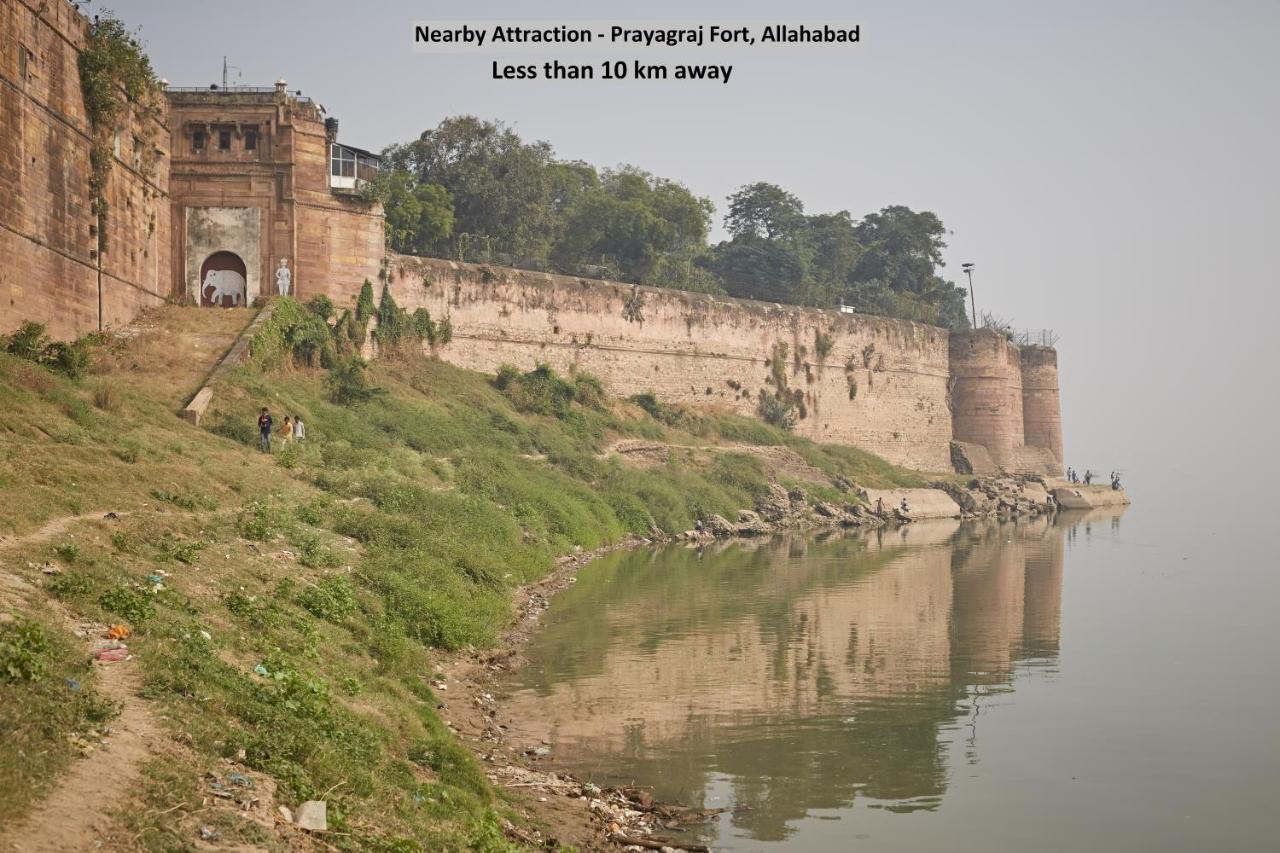 Spot On 64751 Hotel Shivani Palace Muthiganj 外观 照片